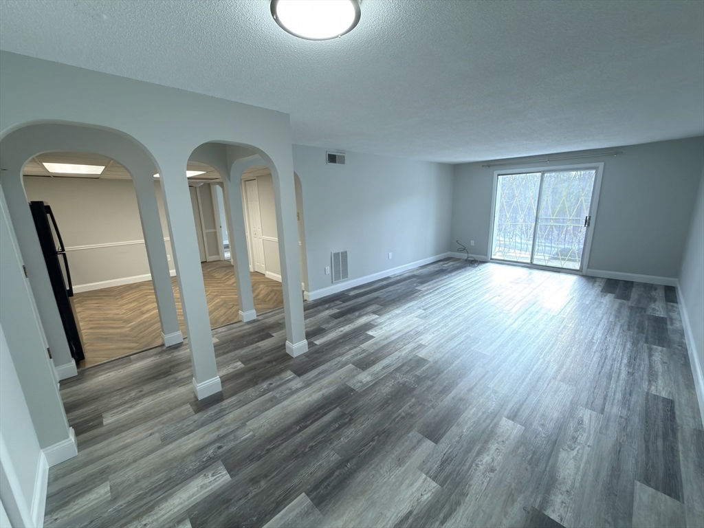 8 Shadowbrook Lane, Unit 41 Milford, MA 01757 - Photo 3 of 18