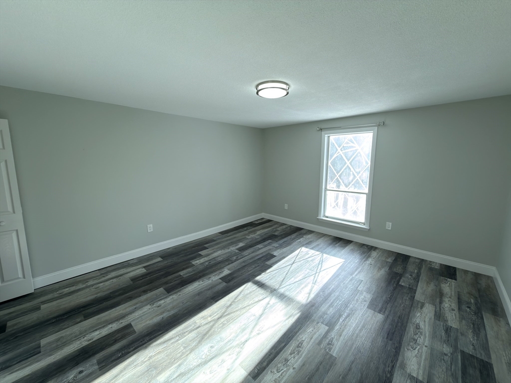 8 Shadowbrook Lane, Unit 41 Milford, MA 01757 - Photo 7 of 18