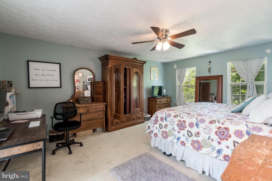 6 Wells Road Stafford, VA 22556 - Photo 16 of 36 Master bedroom