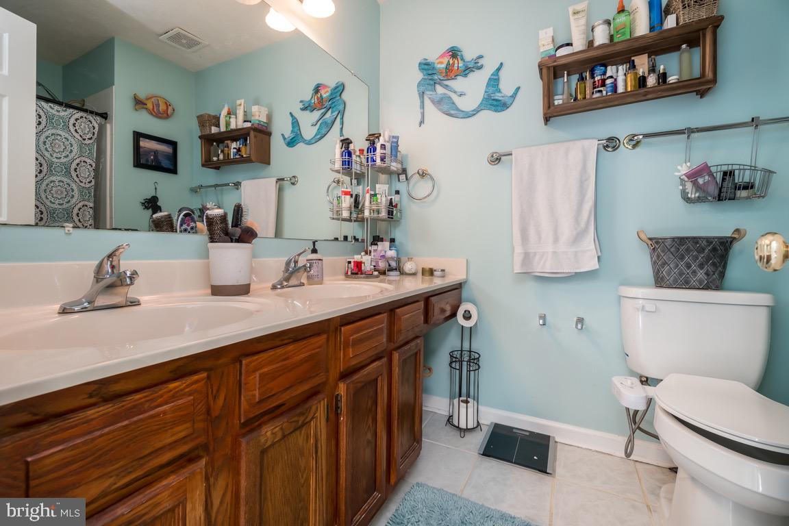 6 Wells Road Stafford, VA 22556 - Photo 20 of 36 Master bathroom!