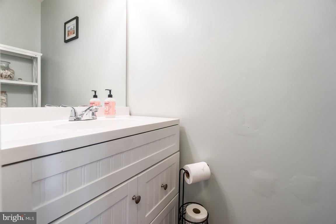 6 Wells Road Stafford, VA 22556 - Photo 30 of 36 Basement bathroom!
