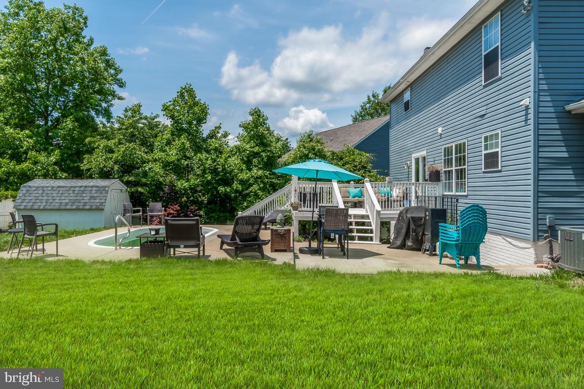 6 Wells Road Stafford, VA 22556 - Photo 34 of 36 Great yard for entertaining!