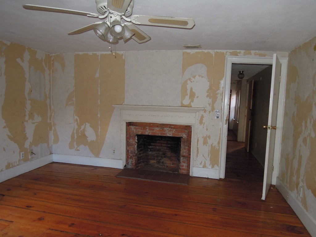 240 Springfield Street Chicopee, MA 01013 - Photo 20 of 30 Gallery Image 20