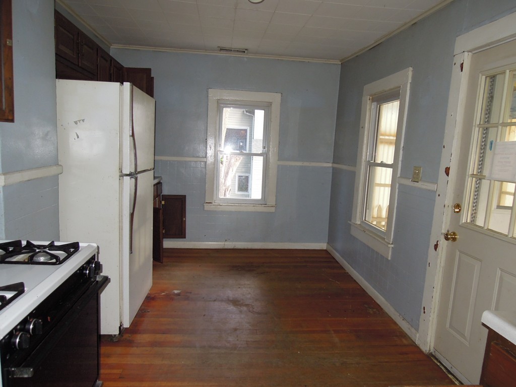 240 Springfield Street Chicopee, MA 01013 - Photo 27 of 30 Gallery Image 27