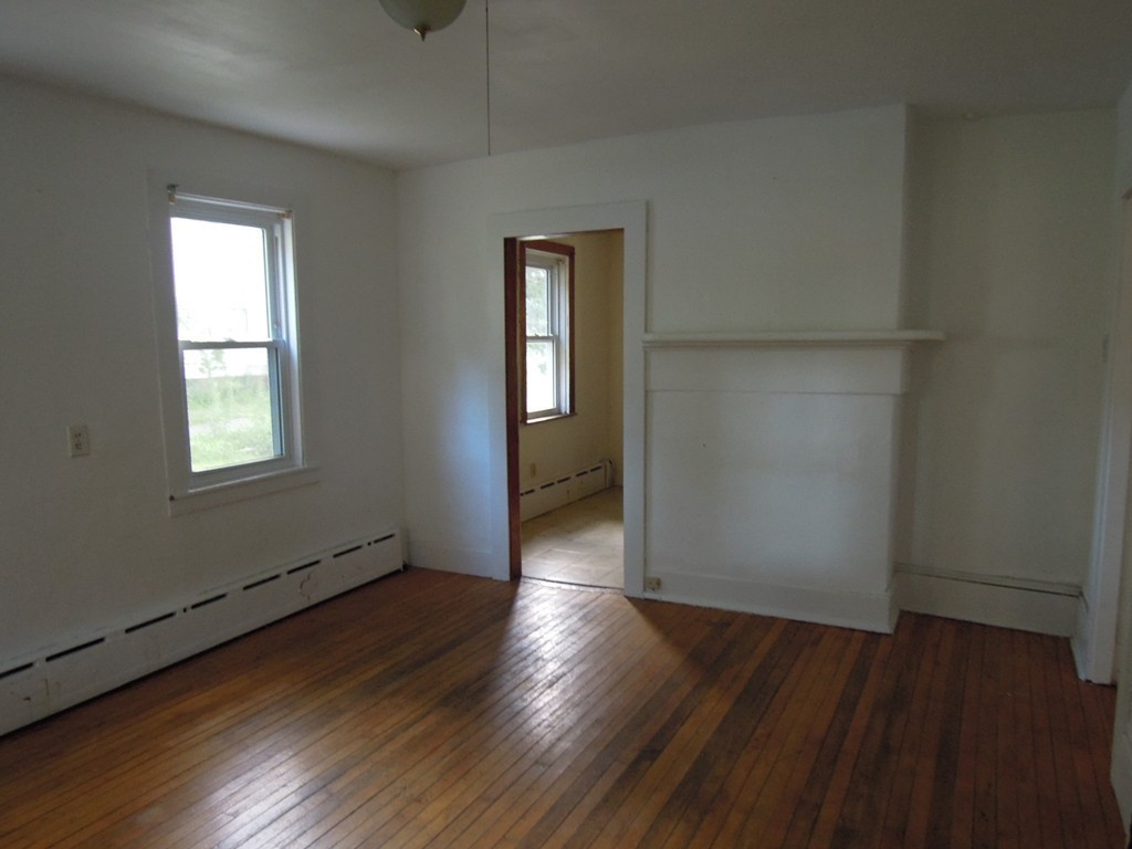 240 Springfield Street Chicopee, MA 01013 - Photo 6 of 30 Gallery Image 6