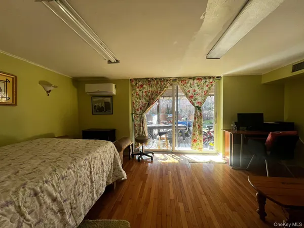 $1,188,000 | 199-18 Cross Island Parkway | Clearview