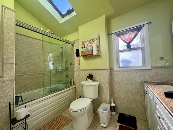 $1,188,000 | 199-18 Cross Island Parkway | Clearview