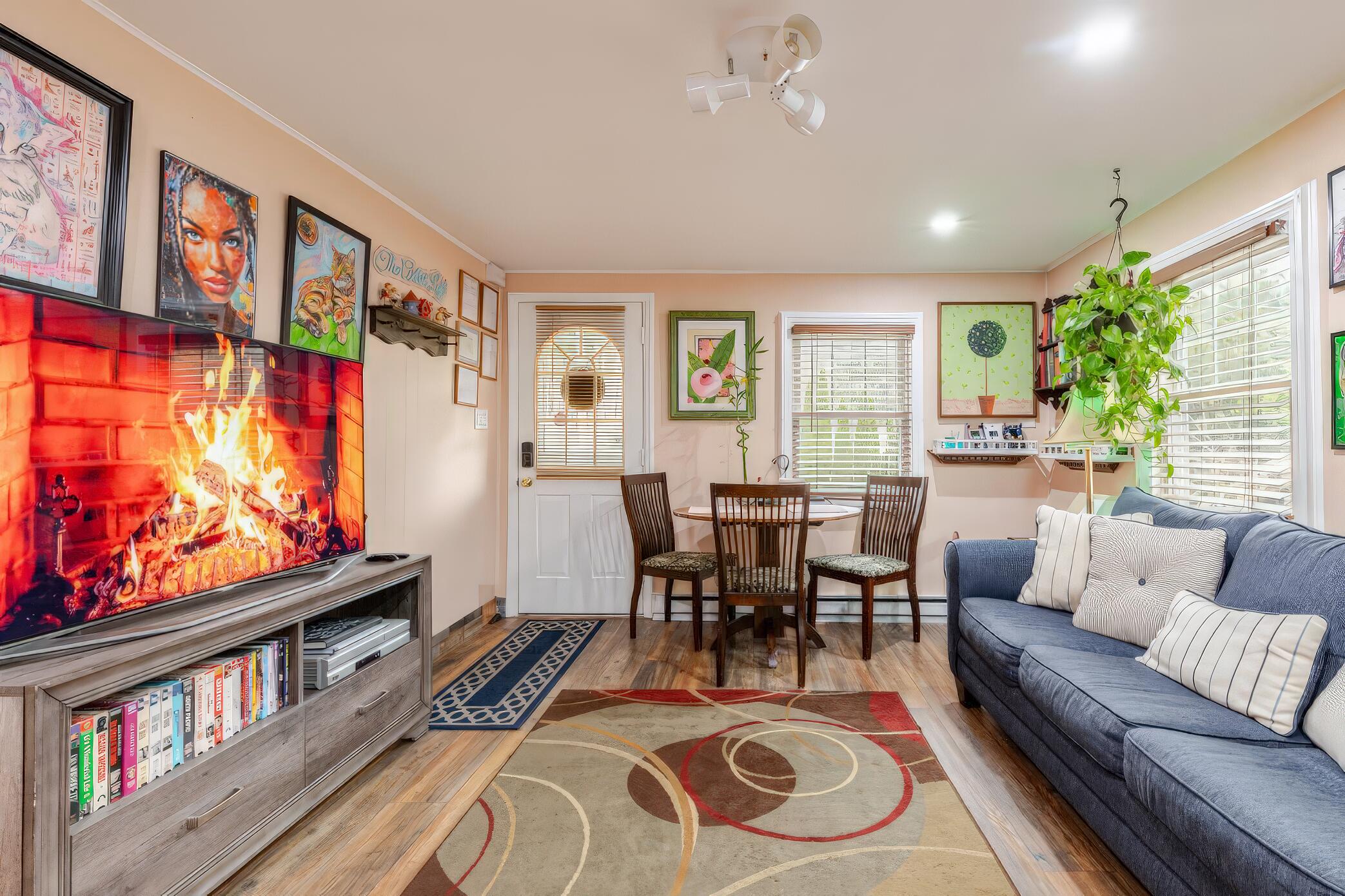 345 Scotrun Avenue Scotrun, PA 18355 - Photo 12 of 41 The Artist Studio loft Living Room 02-