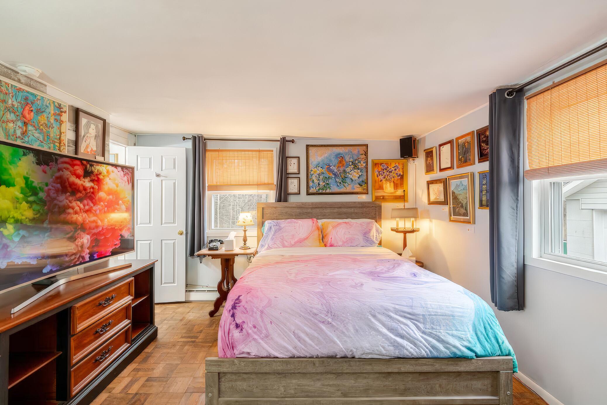 345 Scotrun Avenue Scotrun, PA 18355 - Photo 17 of 41 The Artist Studio Loft 3rd Bedroom Maste