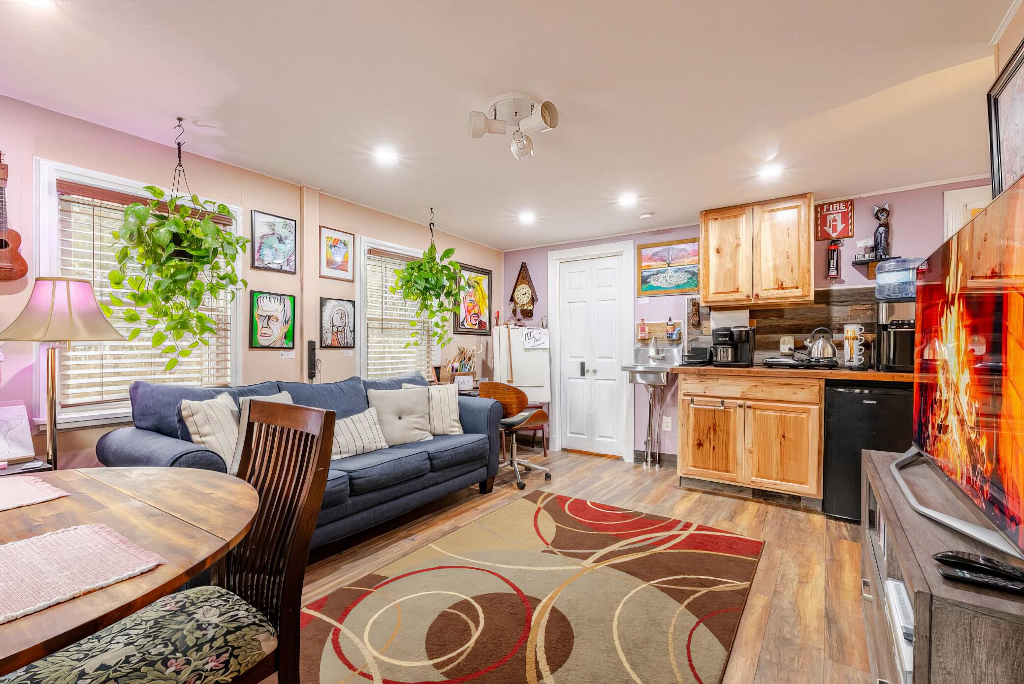 345 Scotrun Avenue Scotrun, PA 18355 - Photo 9 of 41 The Artist Studio loft Living Room 03-