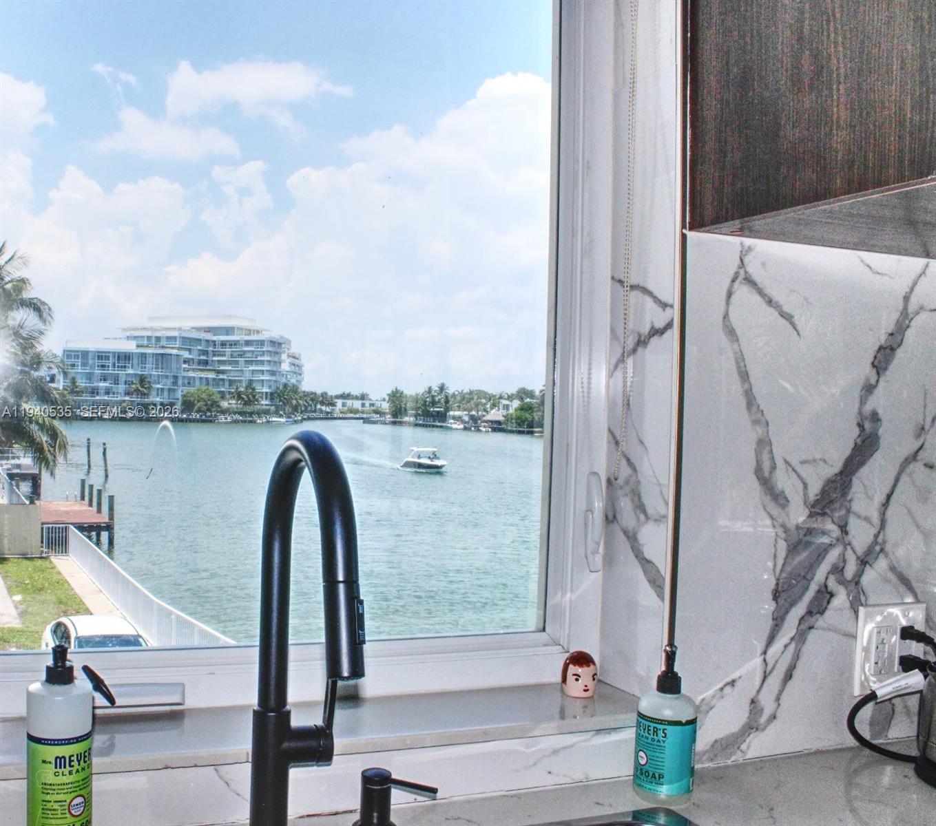 4710 Pine Tree Drive, Unit 49 Miami Beach, FL 33140 - Photo 5 of 26
