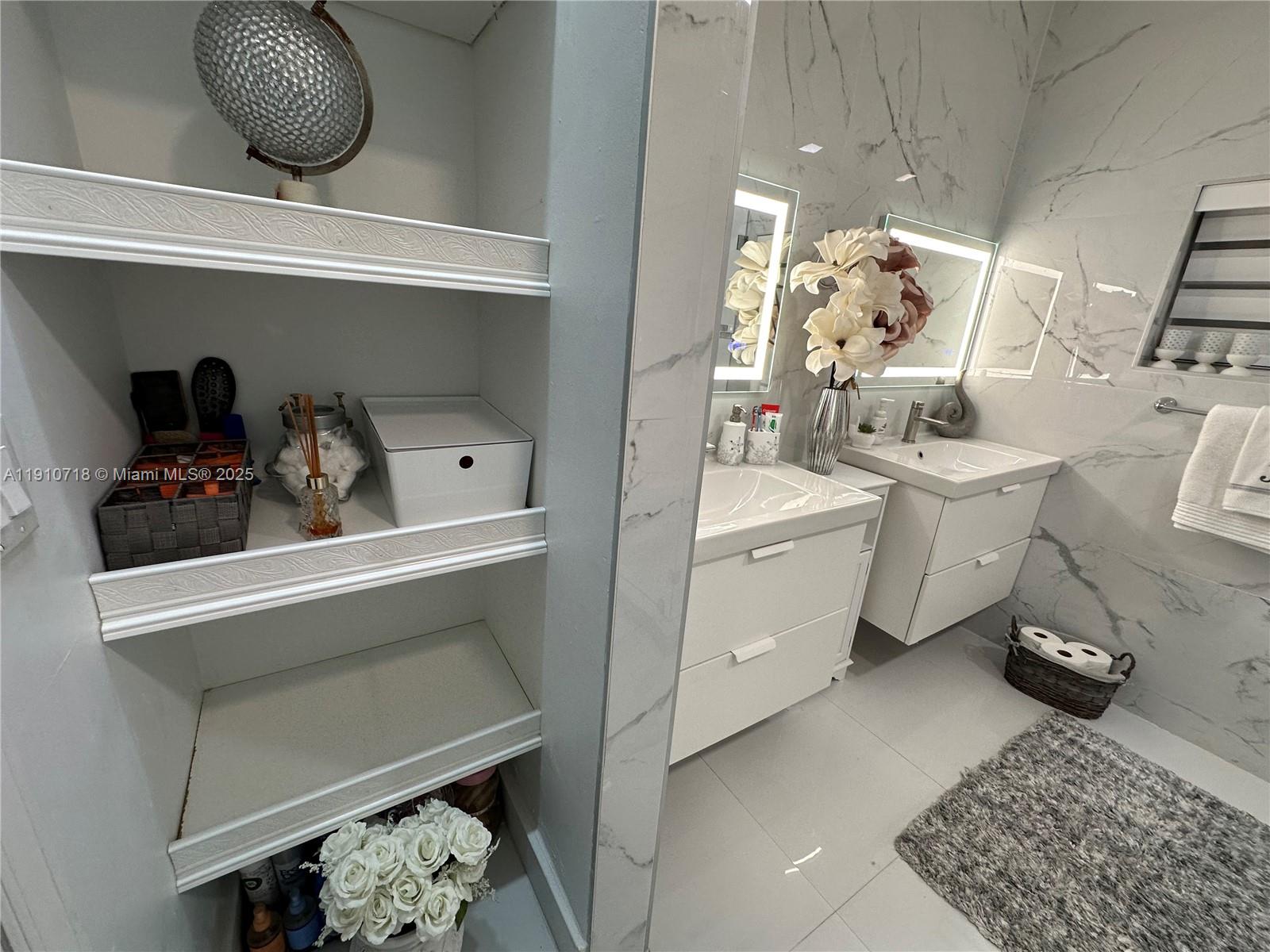 5259 Northwest 184th Lane Miami Gardens, FL 33055 - Photo 14 of 32