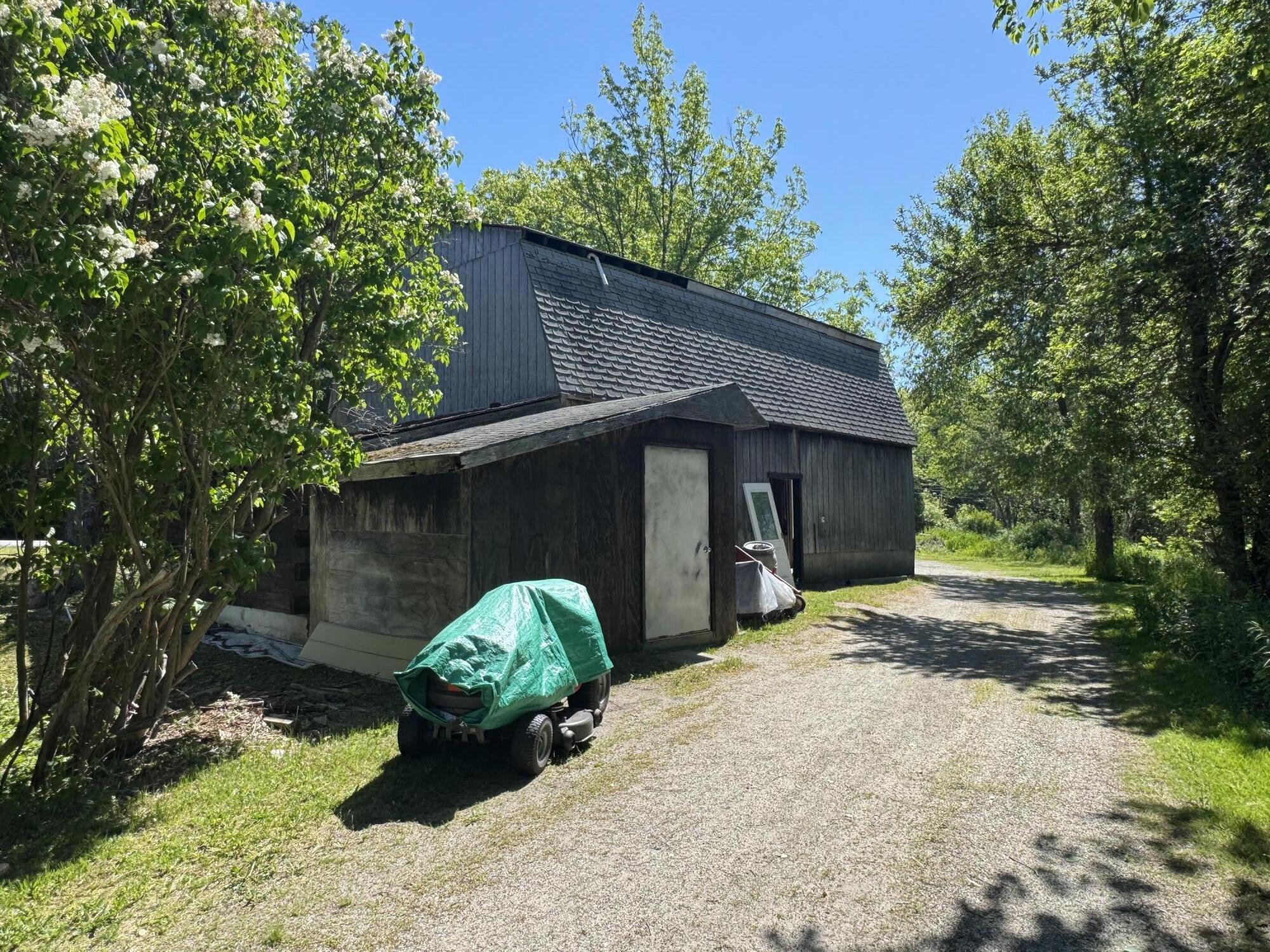 676 River Road Bucksport, ME 04416 - Photo 9 of 26 IMG_5008