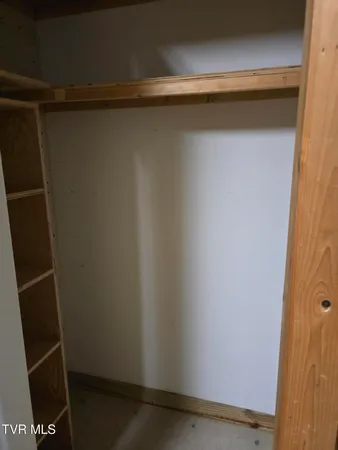 $425,000 | 210 Taylor Drive, Piney Flats, TN 37686