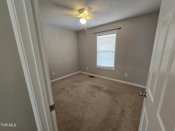 $425,000 | 210 Taylor Drive, Piney Flats, TN 37686