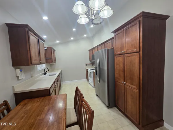 $425,000 | 210 Taylor Drive, Piney Flats, TN 37686