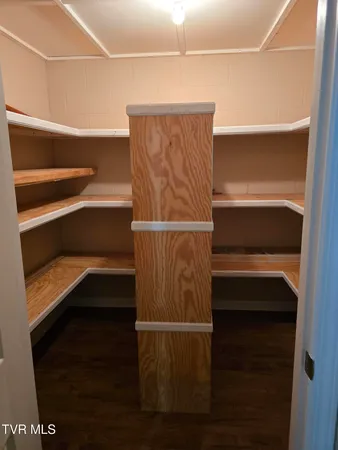 $425,000 | 210 Taylor Drive, Piney Flats, TN 37686