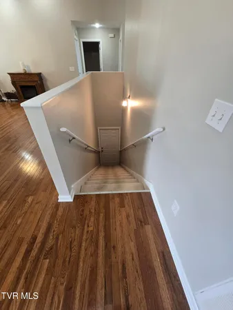 $425,000 | 210 Taylor Drive, Piney Flats, TN 37686