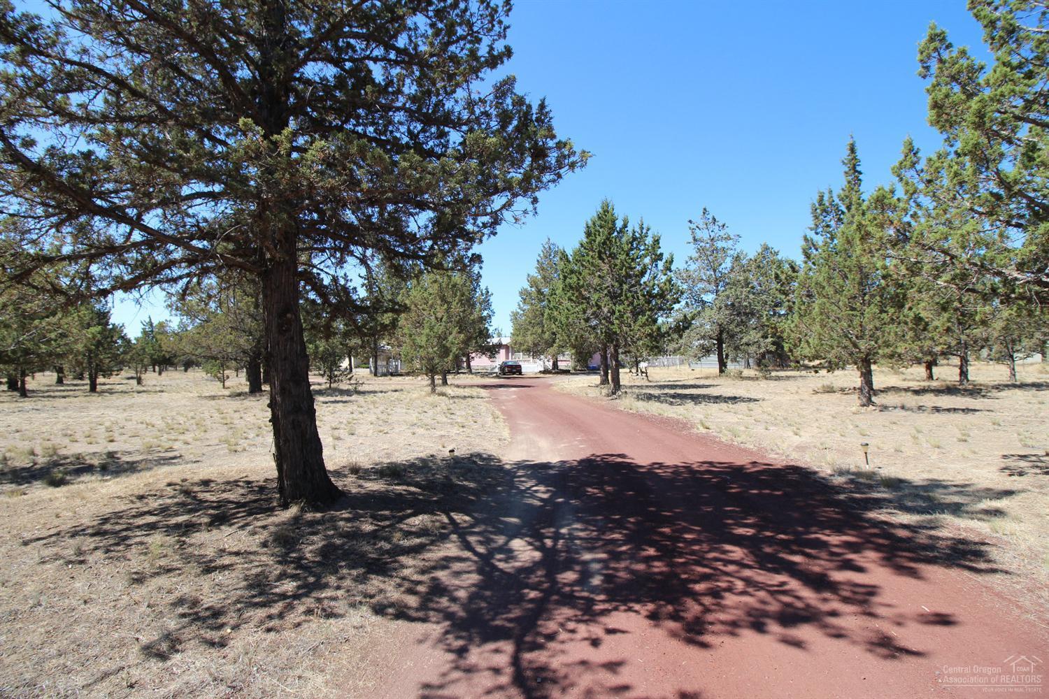 14667 Southwest Pony Trail Road Terrebonne, OR 97760 - Photo 12 of 12 Gallery Image 12