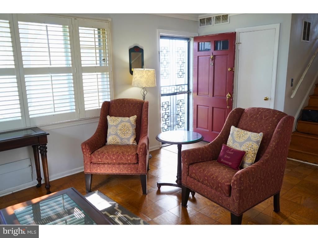8301 Legation Road Hyattsville, MD 20784 - Photo 4 of 27 Interior