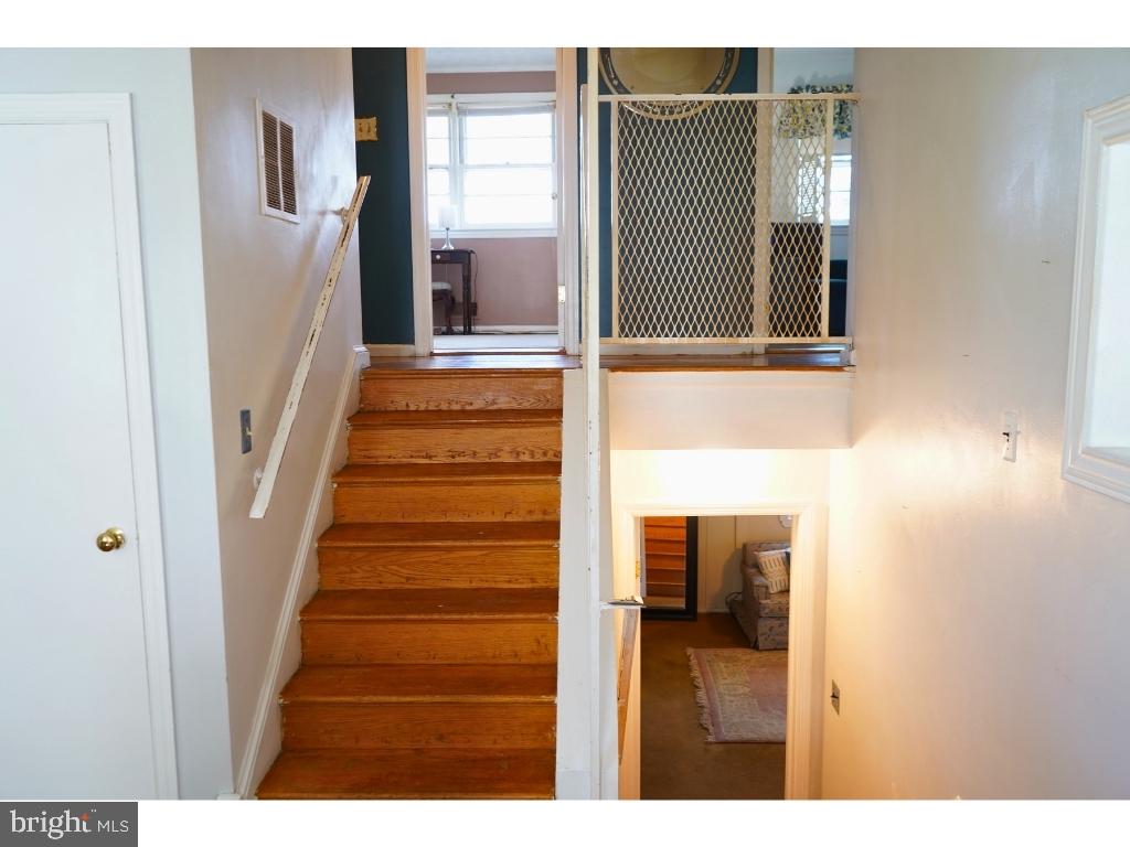 8301 Legation Road Hyattsville, MD 20784 - Photo 7 of 22 Interior