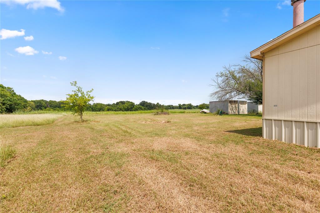 1413 Water Well Road Lorena, TX 76655 - Photo 8 of 22