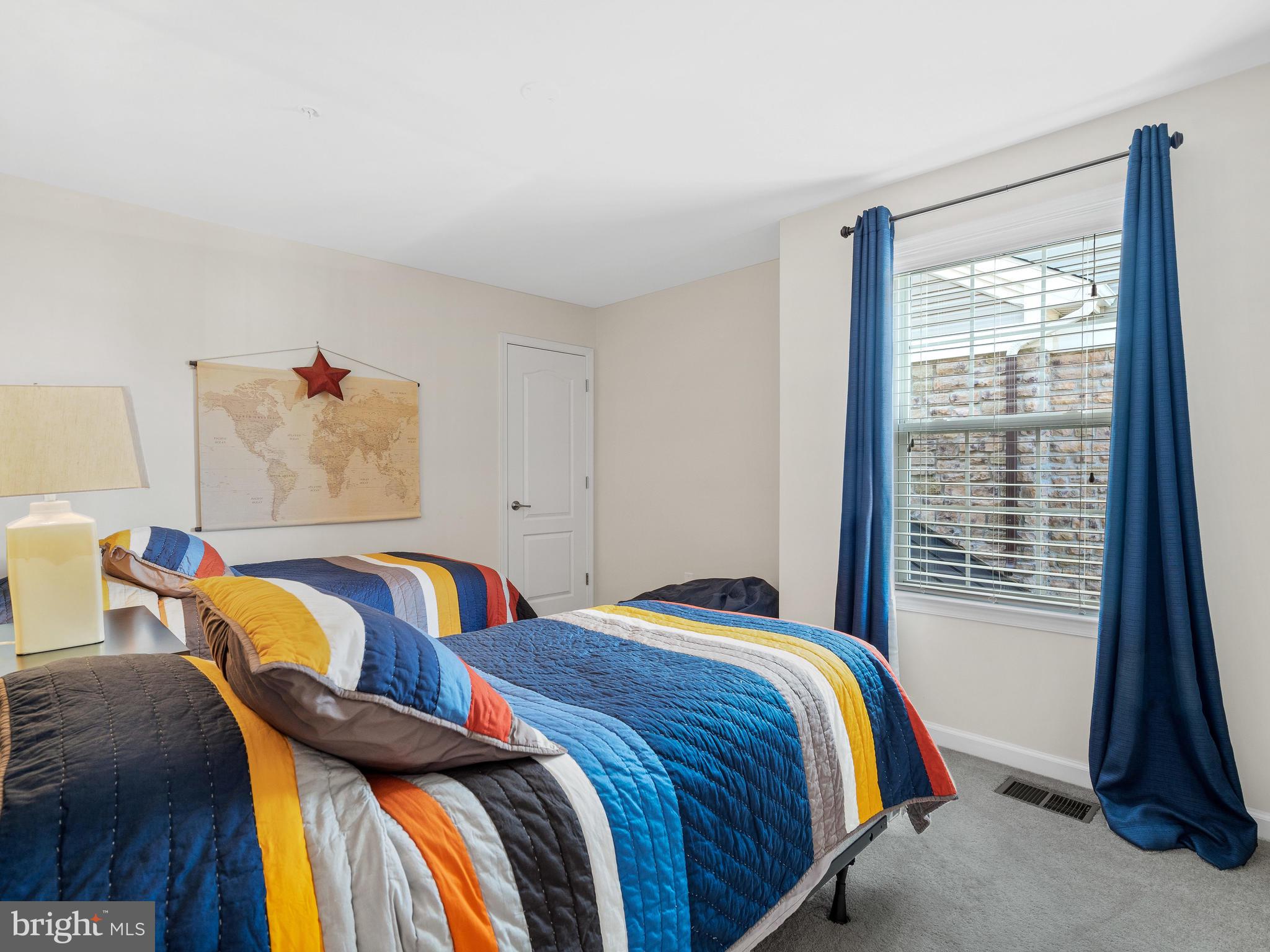 42595 Sunset Ridge Square Ashburn, VA 20148 - Photo 20 of 29 Gallery Image 20
