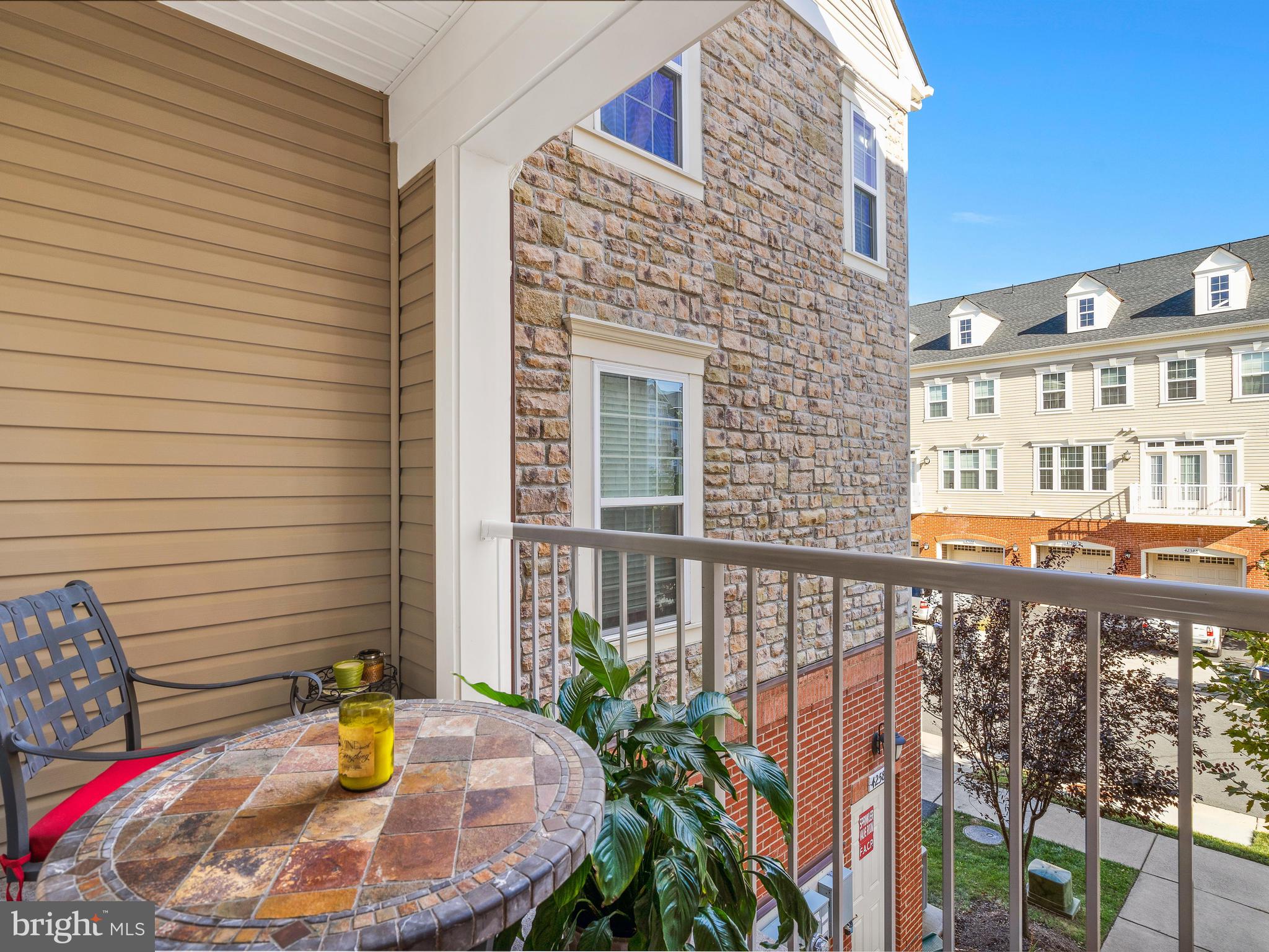 42595 Sunset Ridge Square Ashburn, VA 20148 - Photo 22 of 29 Gallery Image 22