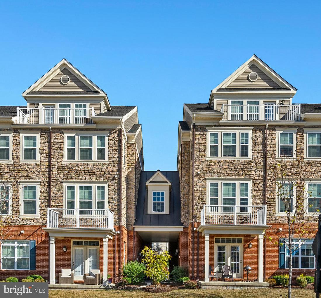 42595 Sunset Ridge Square Ashburn, VA 20148 - Photo 25 of 29 Gallery Image 25