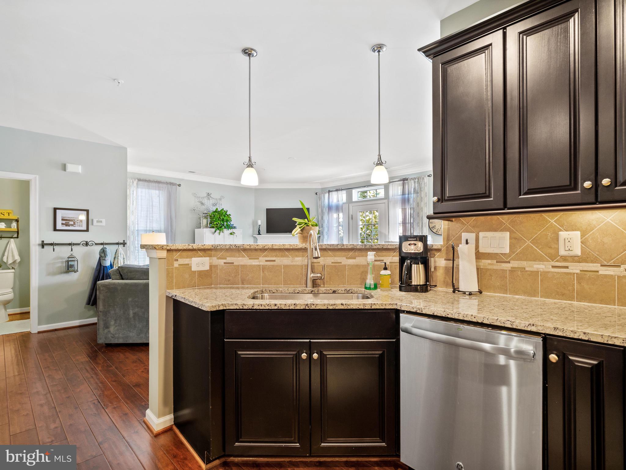 42595 Sunset Ridge Square Ashburn, VA 20148 - Photo 10 of 29 Gallery Image 10