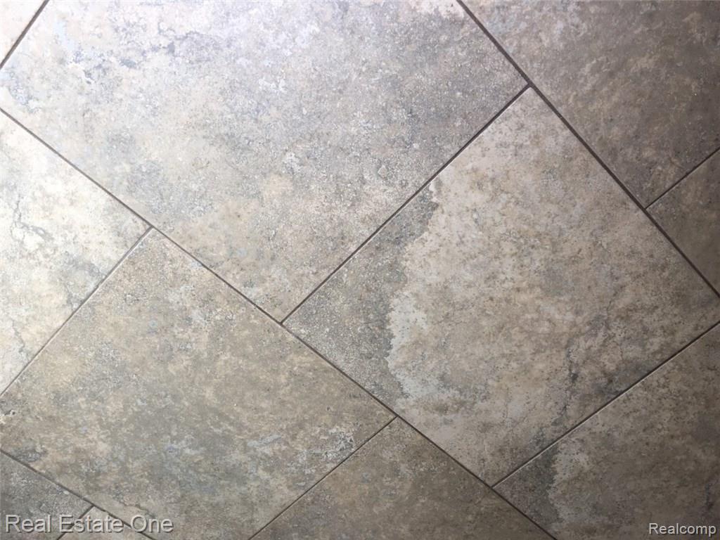 1836 Jason Circle Rochester, MI 48306 - Photo 33 of 45