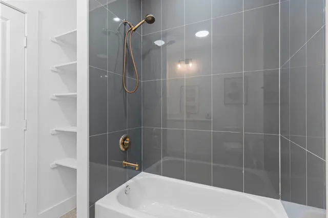 a view of an empty walk in closet