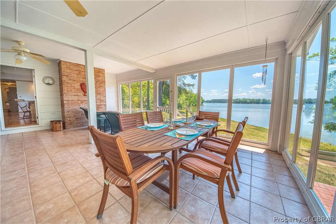 242 White Point Road Kinsale, VA 22488 - Photo 6 of 43 Large dining area.