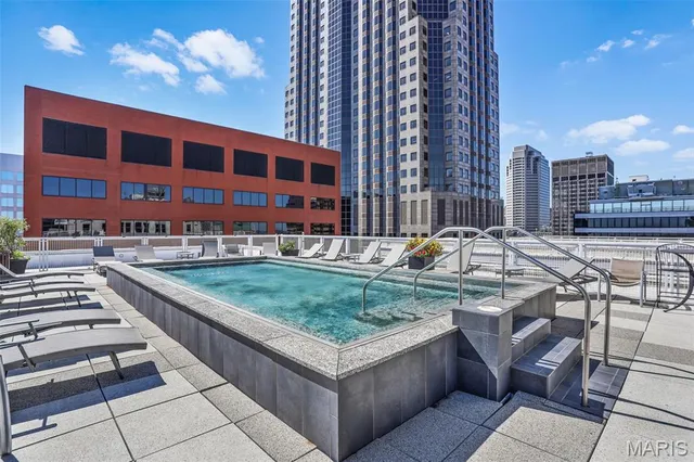 $144,500 | 314 North Broadway, Unit 604, St. Louis, MO 63102