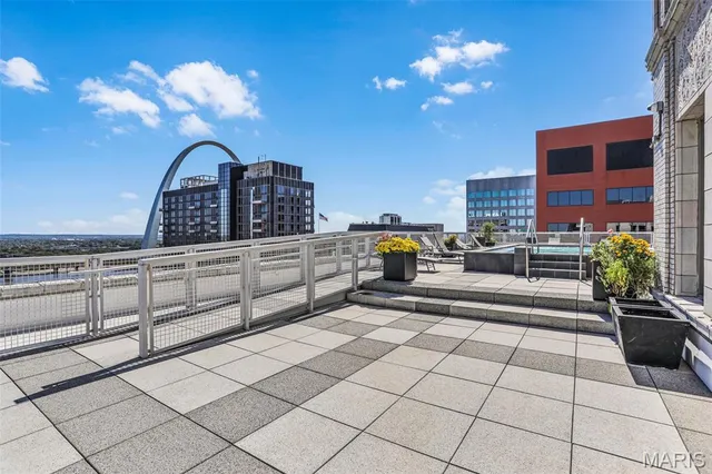 $144,500 | 314 North Broadway, Unit 604, St. Louis, MO 63102