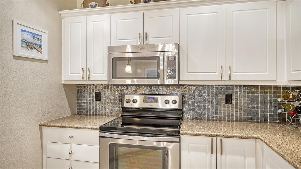 5160 Northridge Road, Unit 212 Sarasota, FL 34238 - Photo 7 of 35