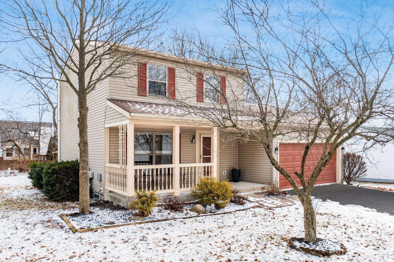 142 Kettering Bend Delaware, OH 43015 - Photo 2 of 22 Front