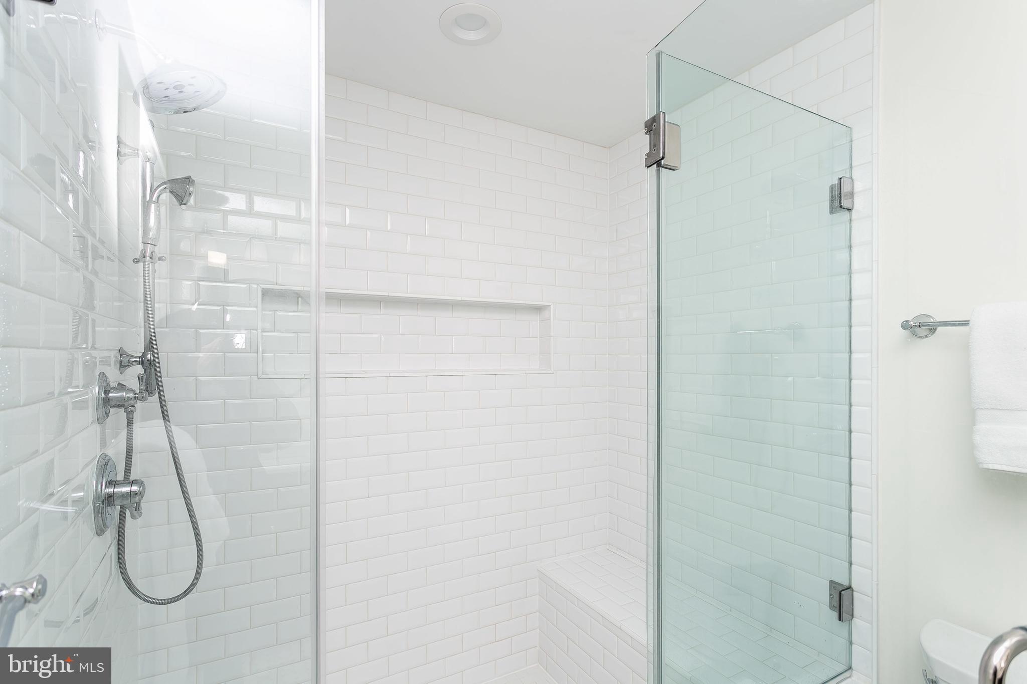 110 Churchwardens Road Baltimore, MD 21212 - Photo 20 of 32 Beautiful walk in shower in Owner's Bath