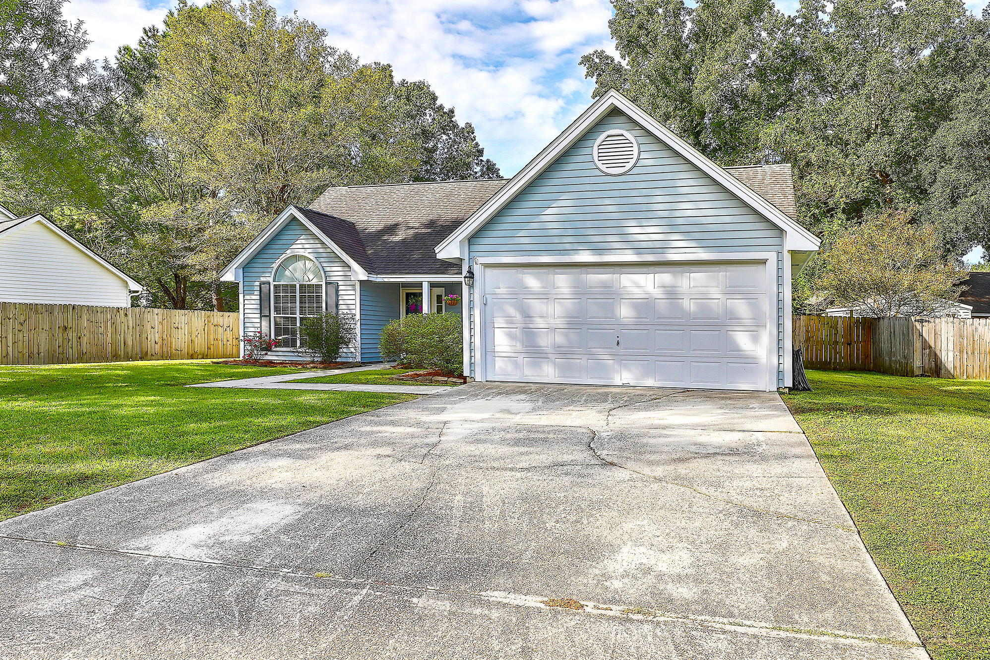 8313 Longridge Road Charleston, SC 29418 - Photo 3 of 27 IMG_2223_4_5_6_7_8_9