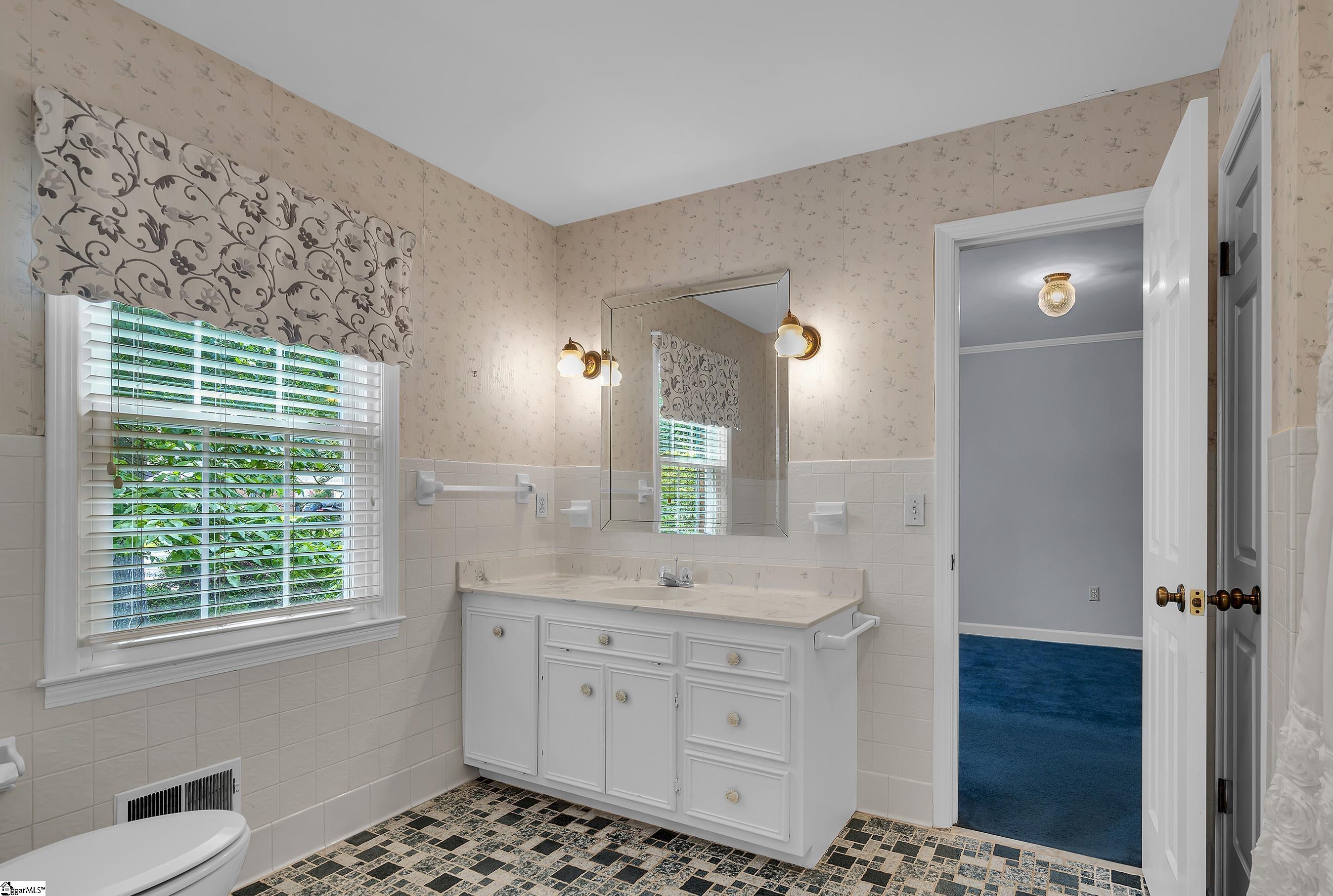 106 North Lady Slipper Lane Greer, SC 29650 - Photo 21 of 36