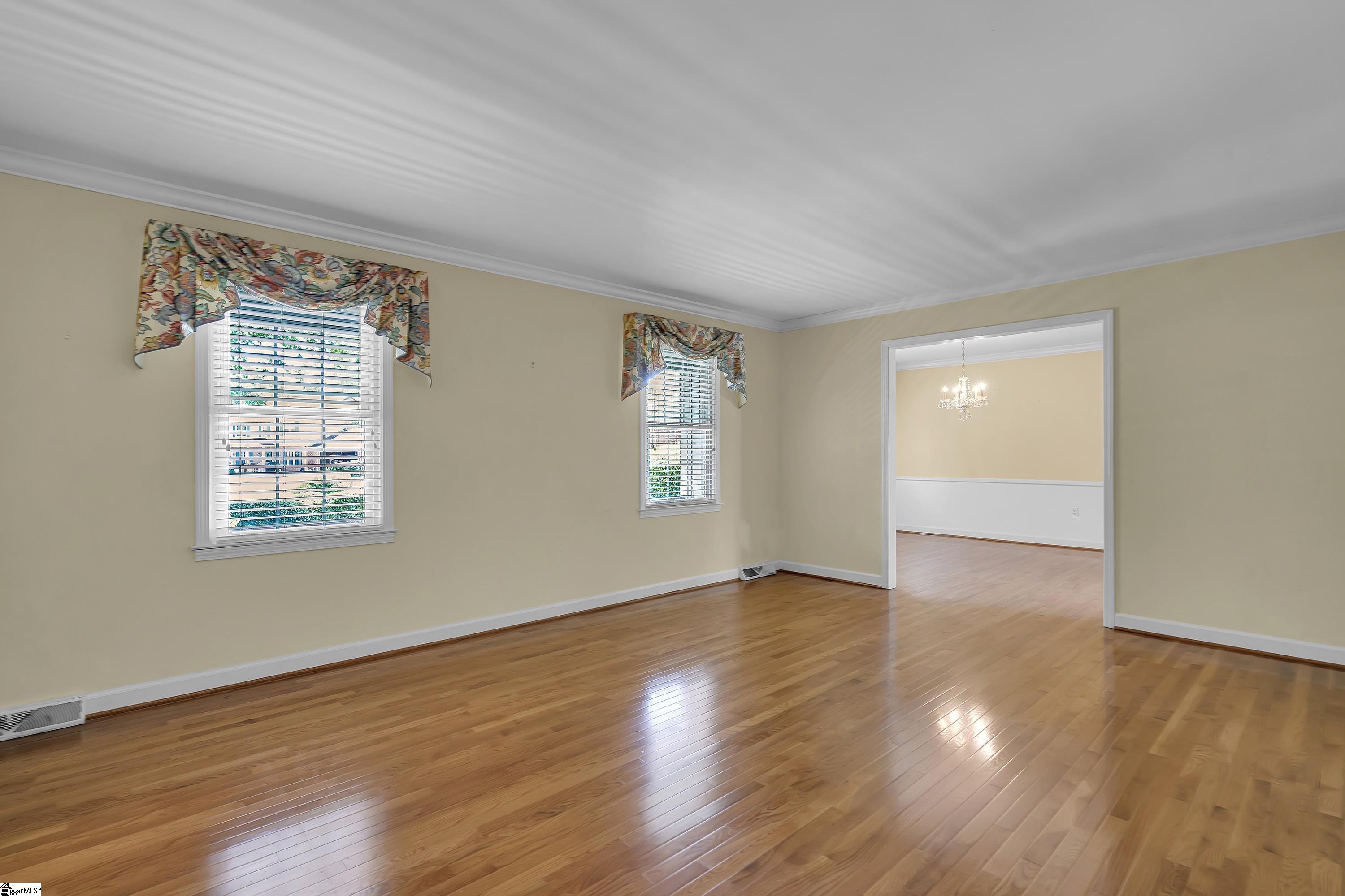 106 North Lady Slipper Lane Greer, SC 29650 - Photo 4 of 36