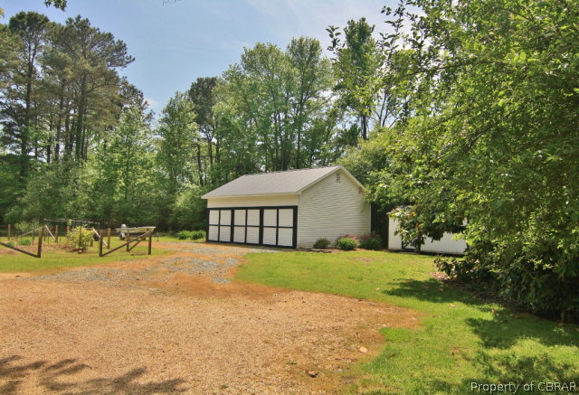 2337 Ocran Road White Stone, VA 22578 - Photo 8 of 27