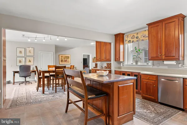 $2,950,000 | 846 Maplewood Avenue, Wayne, PA 19087