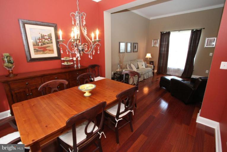 18702 Broken Oak Road Boyds, MD 20841 - Photo 6 of 23 Dining Room