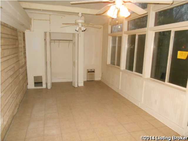 5607 Billtown Road Louisville, KY 40299 - Photo 8 of 9 Florida Room