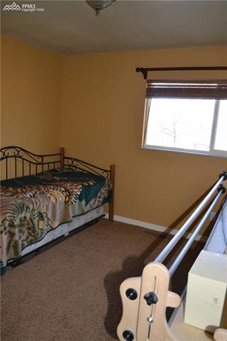 602 Red Cliff Road Colorado Springs, CO 80906 - Photo 20 of 29 Gallery Image 20