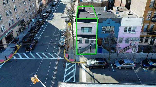 $600,000 | 301 49th Street, Union City, NJ 07087