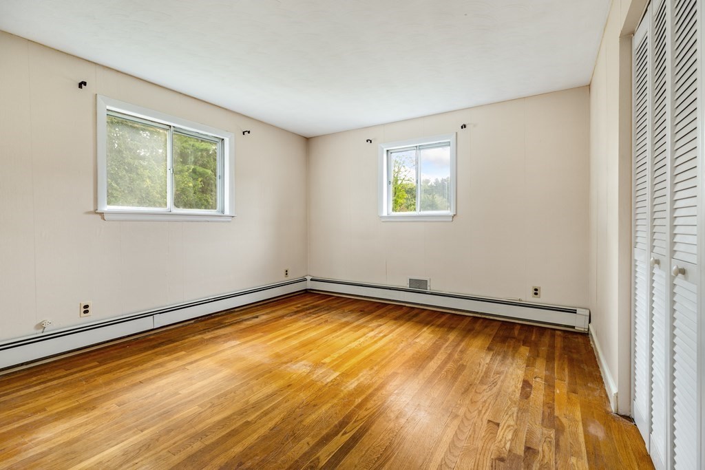 33 Gregory Road Framingham, MA 01701 - Photo 28 of 42
