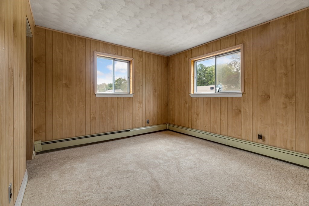 33 Gregory Road Framingham, MA 01701 - Photo 33 of 42