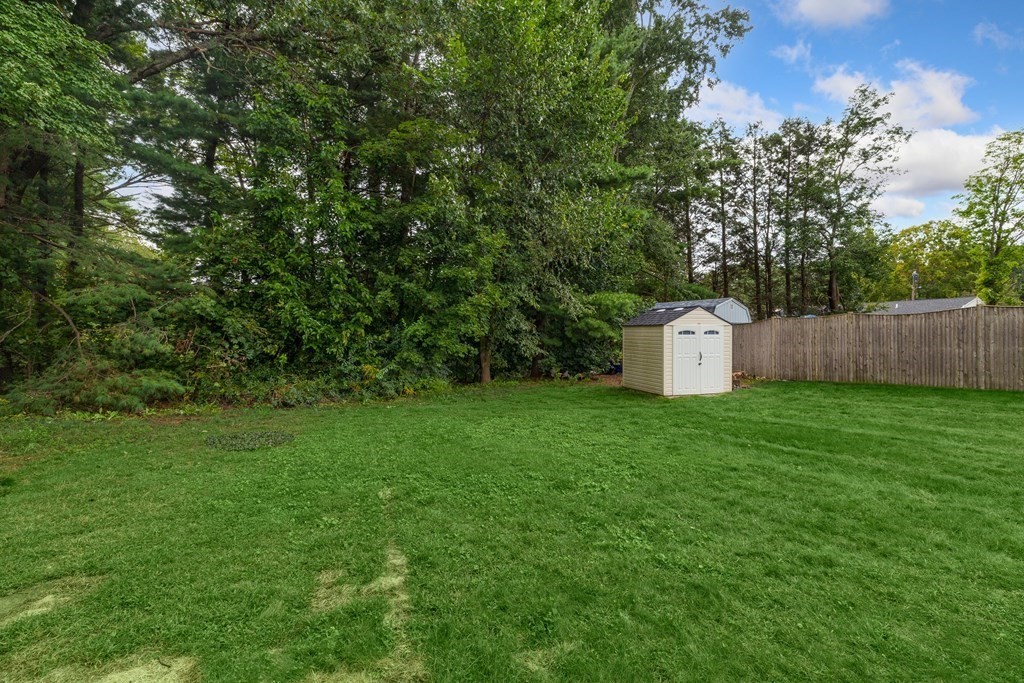 33 Gregory Road Framingham, MA 01701 - Photo 41 of 42
